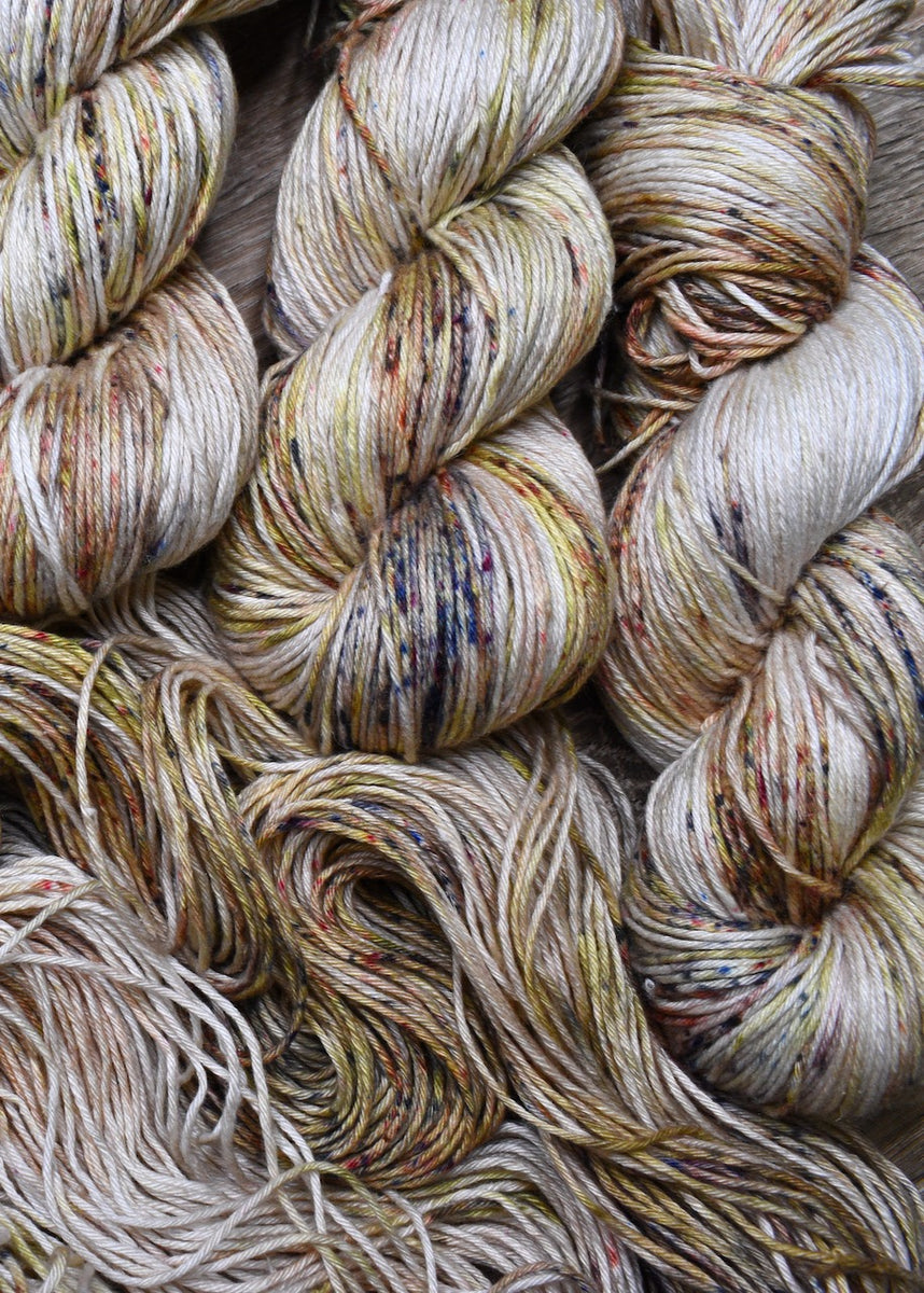 Hand Dyed Silk Linen Dk Weight Yarn | Bee Pollen - Silky Linen ...